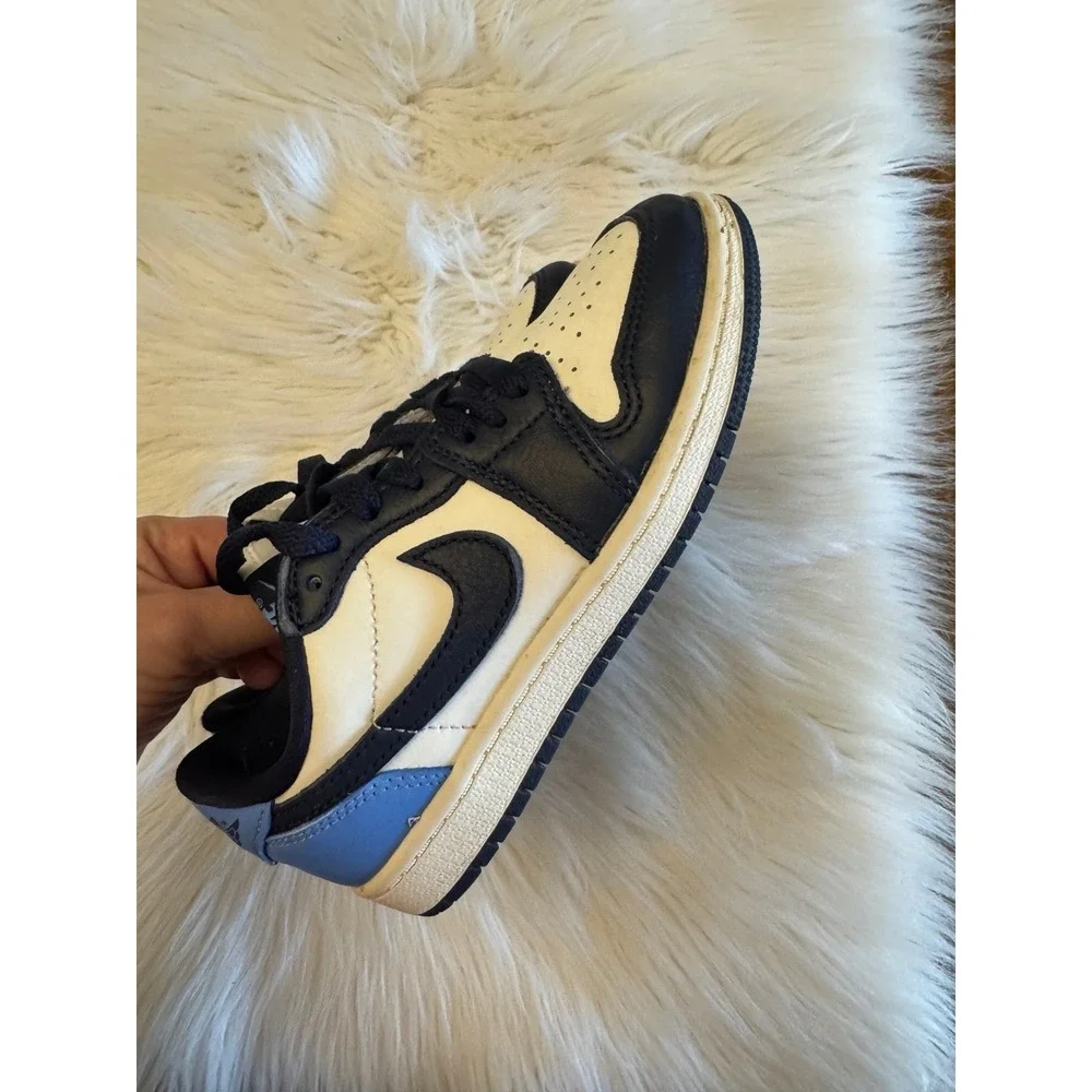 Nike air Jordan retro low blue size 13C‎